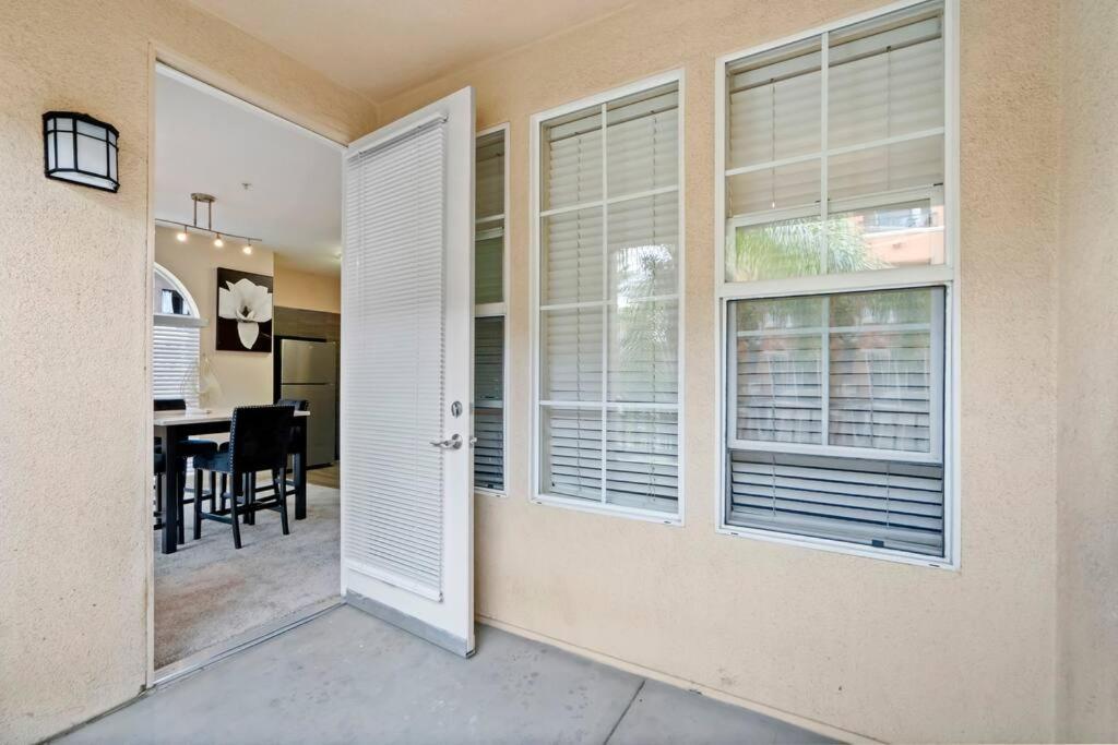 Apartament Lovely & Coxy 2Br/2Ba! 5Min To Disney! Anaheim Zewnętrze zdjęcie